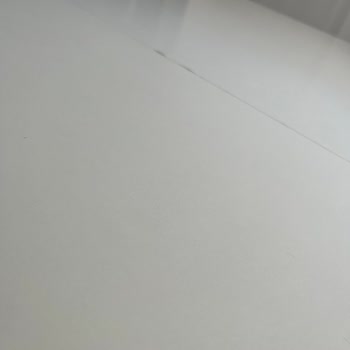 Yeni Alınan Masada Kabarma Ve İlgisiz Müşteri Hizmetleri