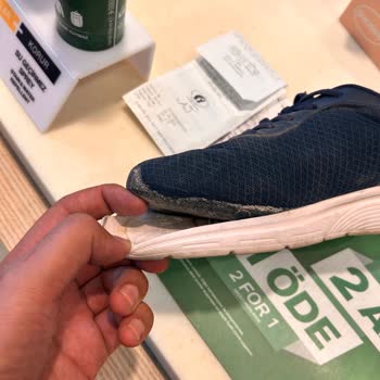 Dört Günlük Ayakkabıda Taban Sorunu Ve Garanti Kapsamında Destek Alamama