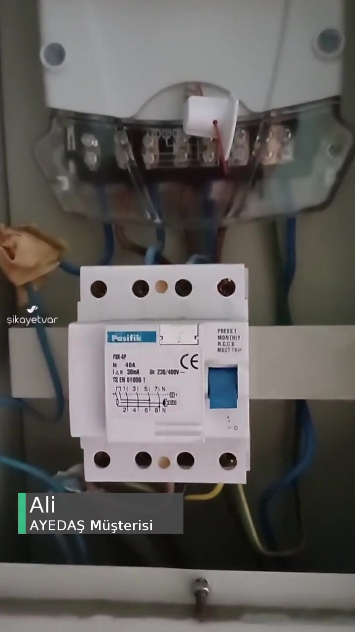 AYEDAŞ Çalışanının Bilgisizliği İnsanları Mağdur Ediyor! videonun kapak resmi