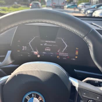 BMW İx1: Sürekli Arıza, Çözüm Yok, Güvenlik Riski!