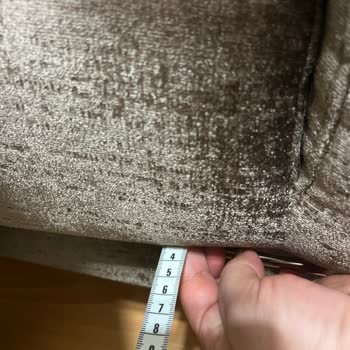 3 Aylık Koltuk Takımında Yırtık Sünger Ve Çizik Sorunları Çözülmüyor