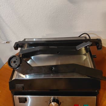 Kumtel Tost Makinesi Kısa Sürede Arızalandı, Destek Ve Parça Bulunamıyor