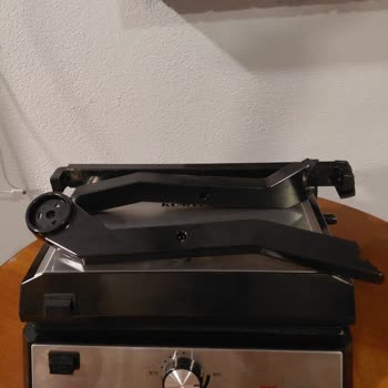 Kumtel Tost Makinesi Kısa Sürede Arızalandı, Destek Ve Parça Bulunamıyor