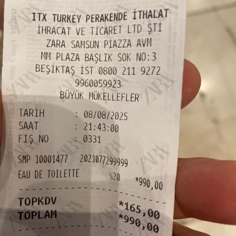 Kapanış Saatinde Tek Kasada Uzun Kuyruk Çilesi