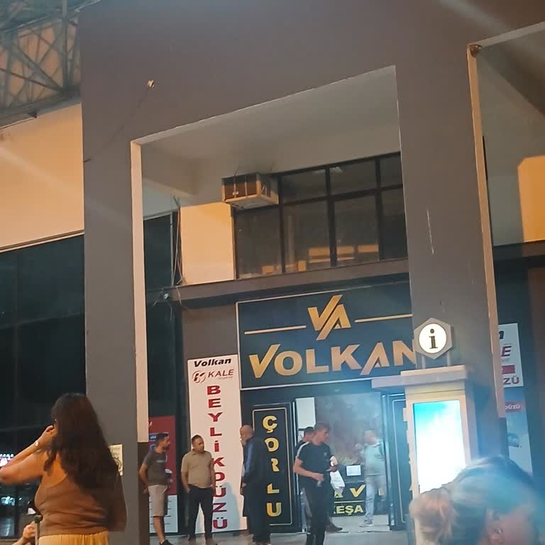 Kale Seyahat'te Tekrarlayan Gecikmeler Ve Yetersiz Bilgilendirme Nedeniyle Mağduriyet