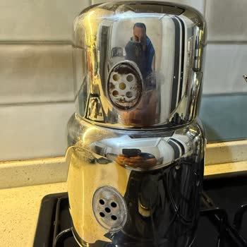 Çaydanlığın Boruları İki Yıl İçinde Kırıldı Ve Tamir Edilemiyor