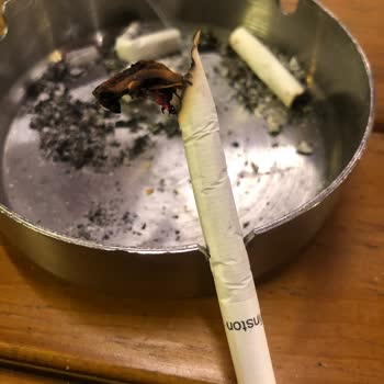 Sigara Paketinden Odun Parçası Çıkması Ve Tekrarlayan Kalite Sorunu