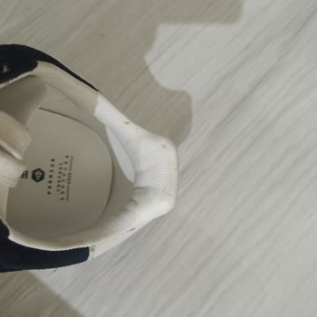 Boyner Satın Aldığım Ayakkabı Hasarlı Çıktı, Mağaza Yeterli Destek Sunmadı