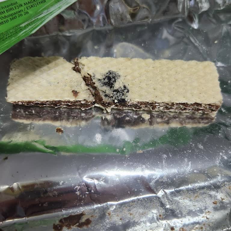 Gofretin İçinde Siyah Leke Çıkması Ve Sağlık Endişesi