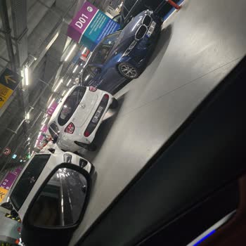 İstanbul Havalimanı Otoparkında Uygunsuz Park Sorunu Ve Güvenlik Tehlikesi