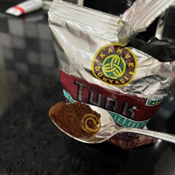 Kahve Paketinden Plastik Lastik Çıkması Nedeniyle Mağduriyet Yaşadım