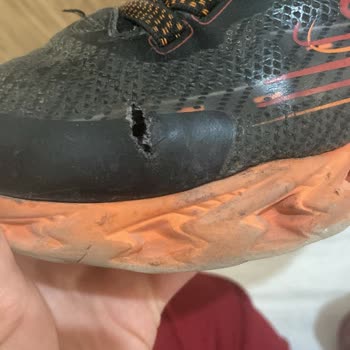 Kısa Sürede Yıpranan Skechers Çocuk Ayakkabısı İçin Mağduriyet