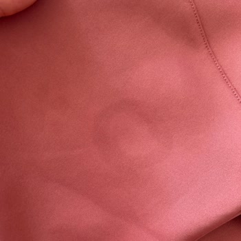 Lescon Eşofmanında Leke Sorunu Ve Müşteri Hizmetlerinde Hayal Kırıklığı