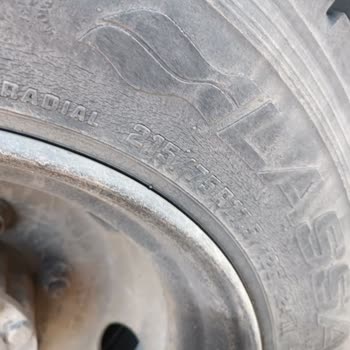 Lassa İki Yıl İçinde Lastiklerde Oluşan Yarıklar Ve Aşınmalar Hayal Kırıklığı Yarattı