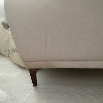 Yeni Teslim Edilen Koltuk Takımında Beklenmedik Sarı Lekeler Ve Belirsiz Çözüm Süreci