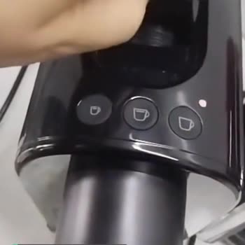 Tchibo Kırmızı Işık Yanıp Sönüyor