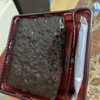 Satın Aldığım Eti Browni Ürünü Eksik Çıktı Yardım Bekliyorum