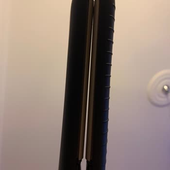 Aldığım Saç Düzleştirici Hem Kokuyor Hem De Düzgün Çalışmıyor