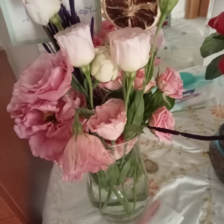 Çiçek Sepeti'nden Solmuş Çiçek Ve İnatçı Satıcı Hayal Kırıklığı