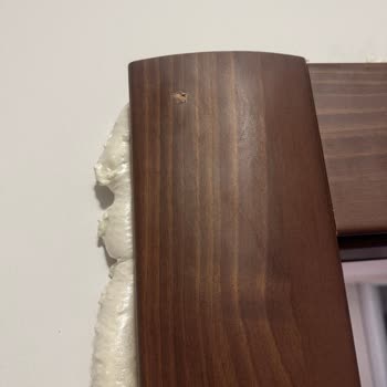 Hasarlı Kapı, İlgisiz Servis: İki Haftadır Çözüm Bekliyorum!