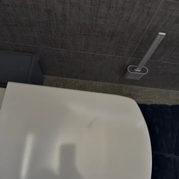 Kale Klozet Üst Kapağında Silinmeyen Lekeler Ve Garanti Sorunu