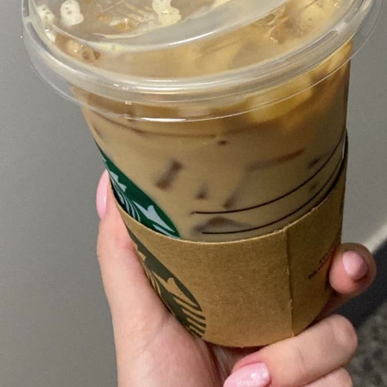 Starbucks'tan Aldığım İçecek Sonrası Bağırsak Enfeksiyonu Ve Maddi Kayıp Yaşadım