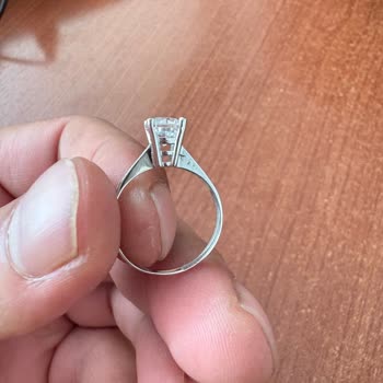 Aldığım Yüzükte Çizik Ve Eksik Bilgiler Var, Fatura Gönderilmedi