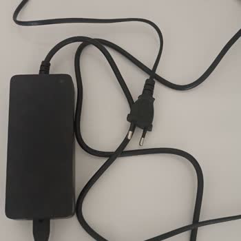 Yeni Alınan Elektrikli Bisikletin Şarj Adaptörü Arızalı, Yetkili Servisten Destek Alınamıyor