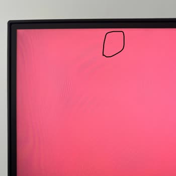 Samsung Ölü Piksel Sorununu Ve Cayma Hakkını Reddediyor, Müşteri Mağdur Ediliyor