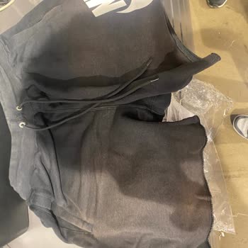 Nike Şortta Renk Solması Ve Mağaza Çalışanının İlgisiz Tavrı Mağduriyet Yarattı