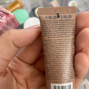 Flormar Liquid Contour Ürünüm Paketleme Sorunu Nedeniyle Aktı Değişim İstiyorum