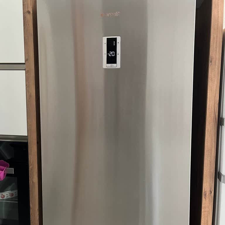 Arçelik Buzdolabında Soğutma Ve Dondurma Sorunu, Servis Ve Müşteri Hizmetlerine Ulaşılamıyor