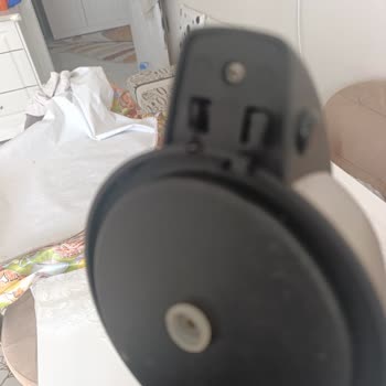 Penguen Termosun Üst Kapağı Açan Tırnaklardan Biri Kırık Olduğu İçin Randıman Alamıyoruz!