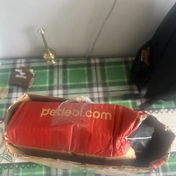 Açık Ve Yırtık Mama Paketi Teslim Edildi, Mağduriyetim Giderilmedi