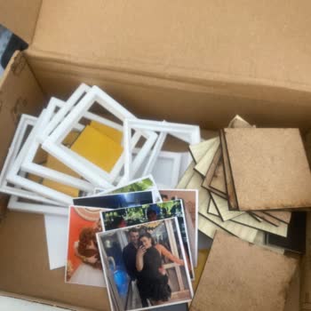 Sipariş Ettiğim Magnetlerde Fotoğraf Kalitesi Çok Kötüydü Kendimizi Bile Seçemedik