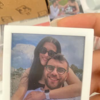 Sipariş Ettiğim Magnetlerde Fotoğraf Kalitesi Çok Kötüydü Kendimizi Bile Seçemedik