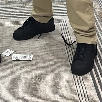 Adidas’tan Alınan Spor Ayakkabıda Dikiş Sorunu Ve Küflenme Mağduriyeti