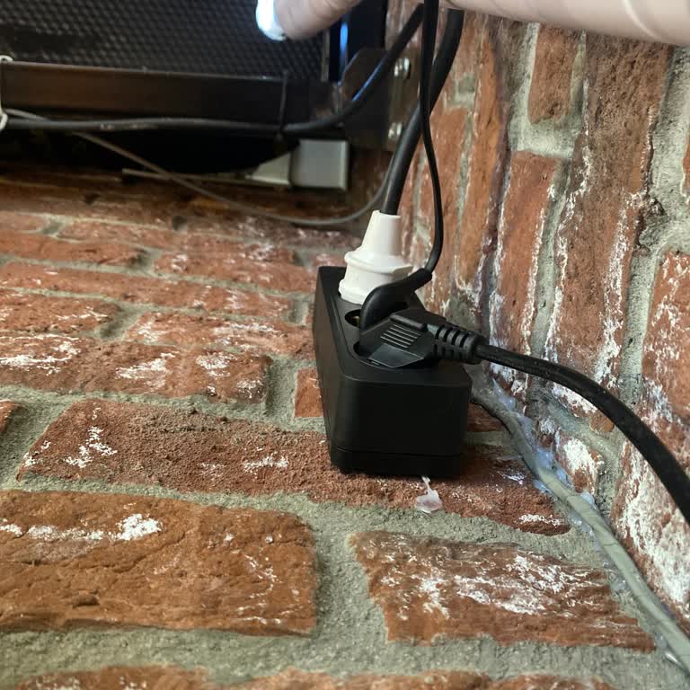 Klima Montajında Tente Yırtıldı Servis İlgisiz Kaldı