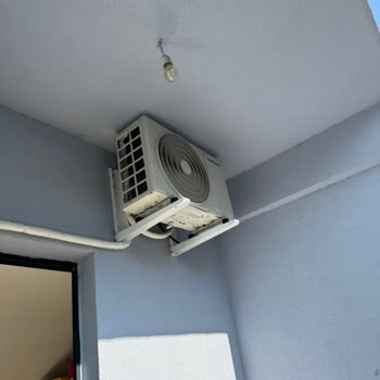 Klimamın Montajı Hem Yanlış Hem De Estetikten Uzak Yapıldı