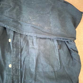 İlk Yıkamada Rengi Bozulan Gömleğim İçin İade Talebim Gerekçesiz Reddedildi