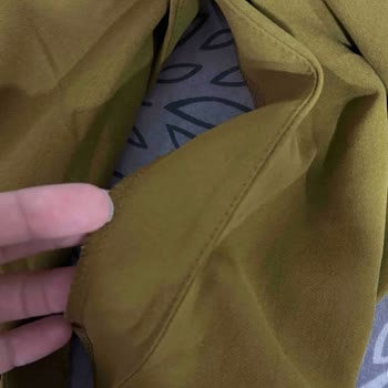 Lekeli Ve Kokulu Elbise İadesi Reddedildi Müşteri Hizmetleri Çözüm Sunmuyor