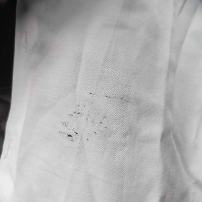 Tudors Gömlek Ütüleme Sonrası Yanma Sorunu Ve Mağaza İlgisizliği