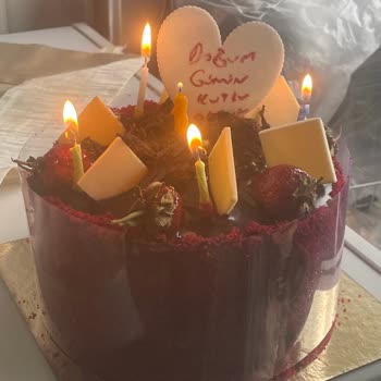 Bozuk Yaş Pasta Ve Çürük Meyveler İçin İade Talebim Karşılanmadı