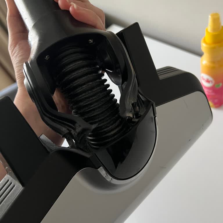 Bosch Dikey Süpürge Başlığı Kısa Sürede Kırıldı, Garanti Desteği İstiyorum