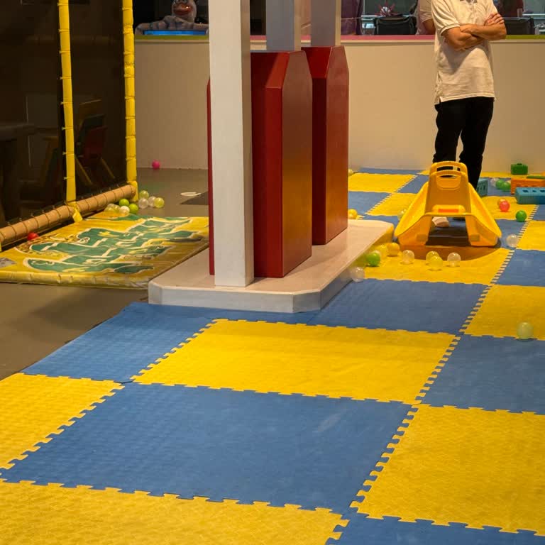 Playland Oyun Alanındaki Temizlik Ve Dağınıklık Hizmet Kalitesini Düşürüyor