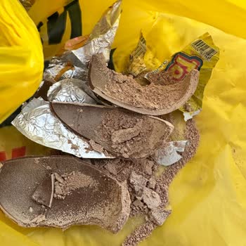 Son Kullanma Tarihi Geçmemiş Çikolata Bozuk Çıktı