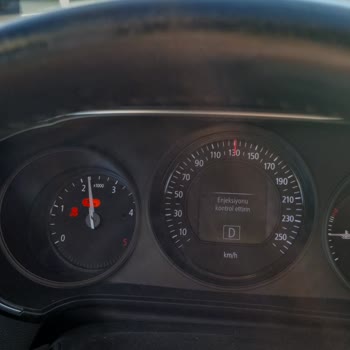 Yetkili Serviste Yüksek Masrafa Rağmen Arıza Çözülemedi