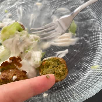 Yiyecekten Çıkan Sert Cisim Sağlığımı Riske Attı