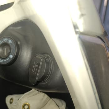 Wututu Motors Bakım İşlemi Sonrası Kontak Düzgün Şekilde Yerine Takılmadı Ve Kablolar Açıkta Kaldı!