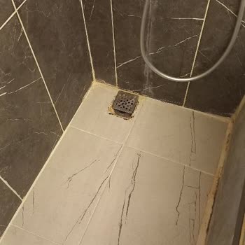 Hijyen Sorunları Ve Haksız Ücret Kesintisiyle Hayal Kırıklığı